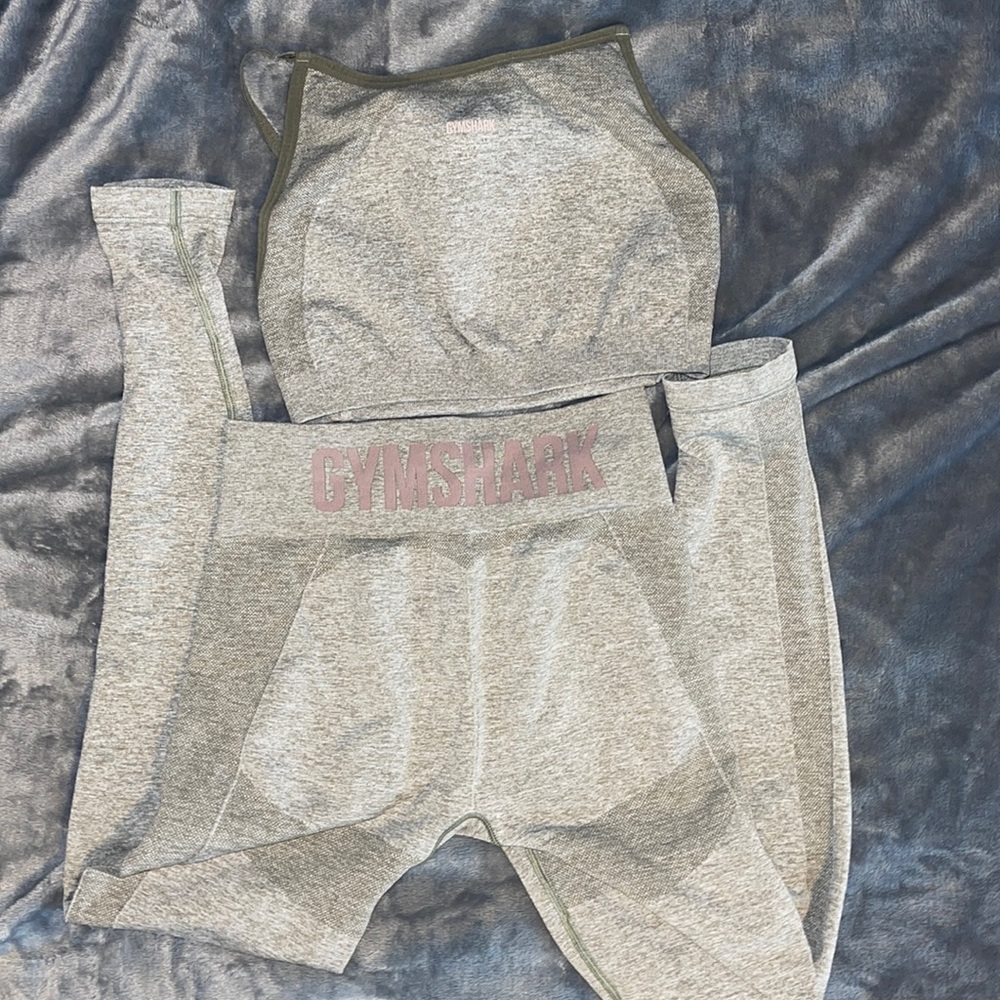 Gym shark set